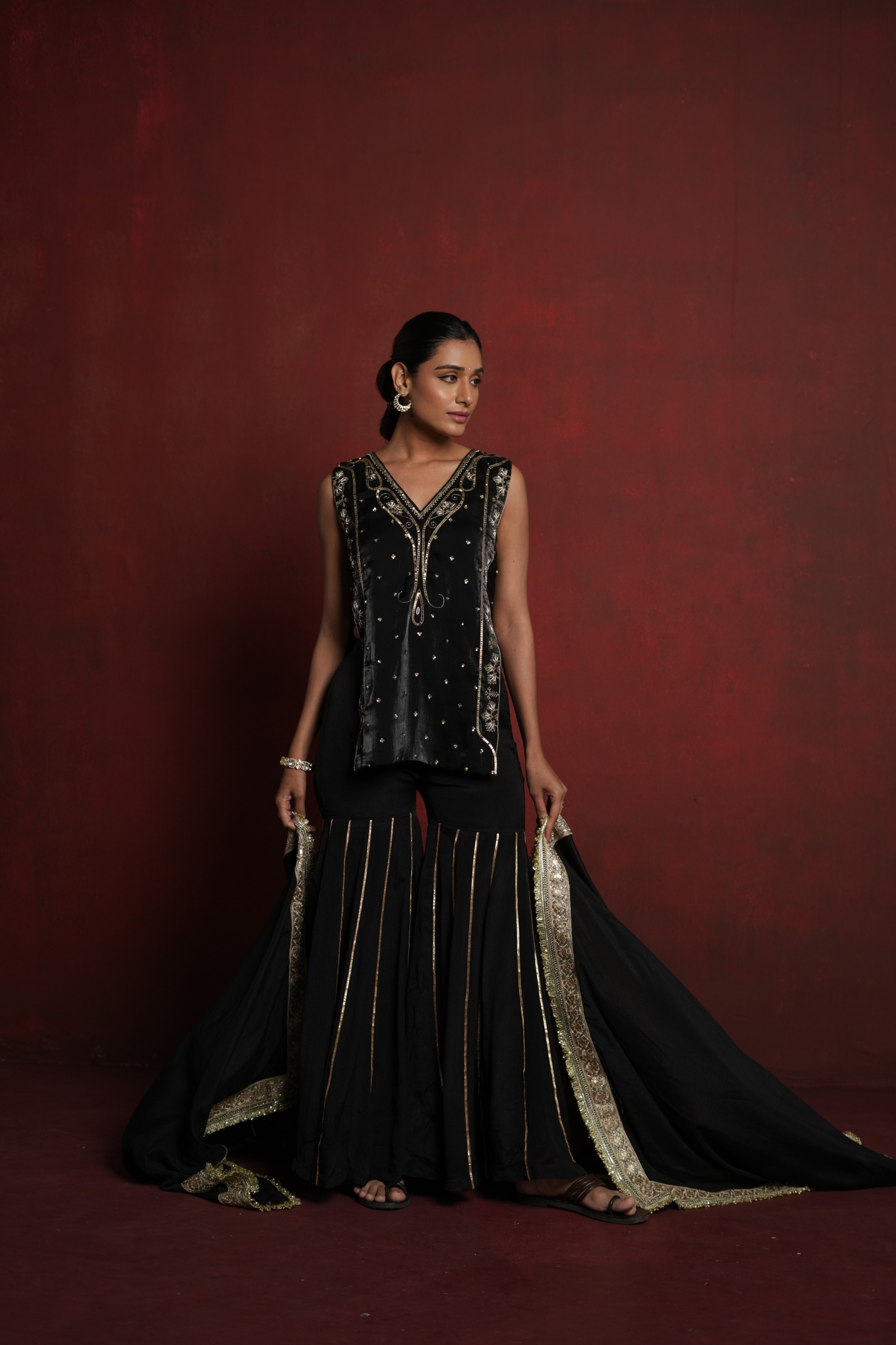 Trisha suit Black